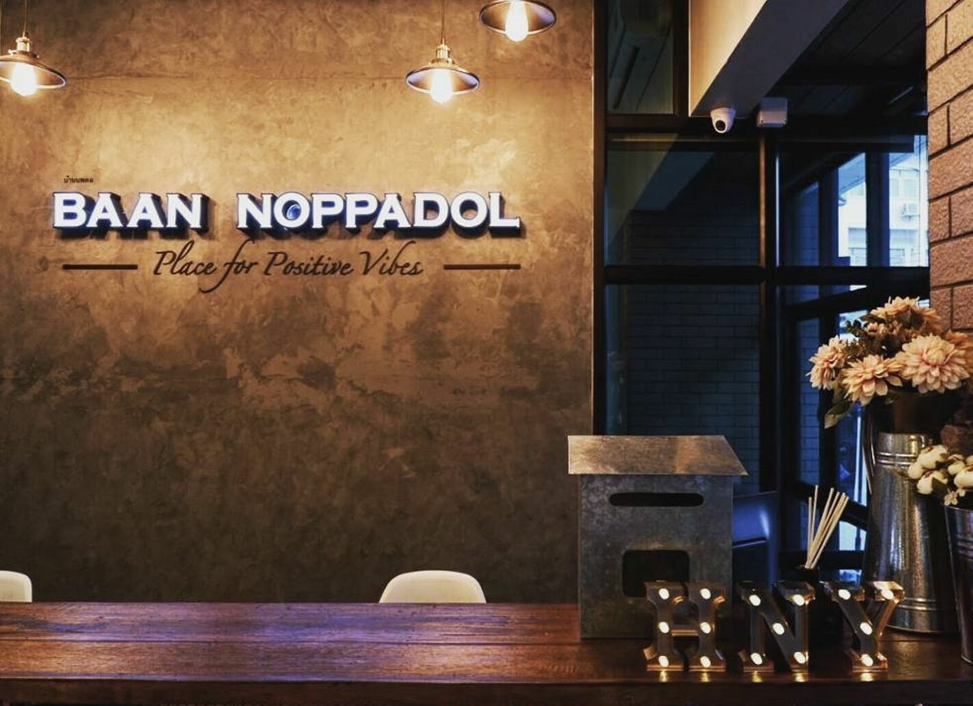 Baan Noppadol Aparthotel Bangkok Exterior photo